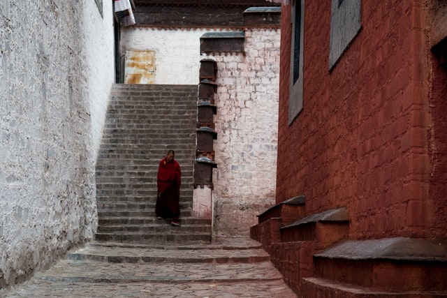 チベットの光 （31） 受けられない灌頂